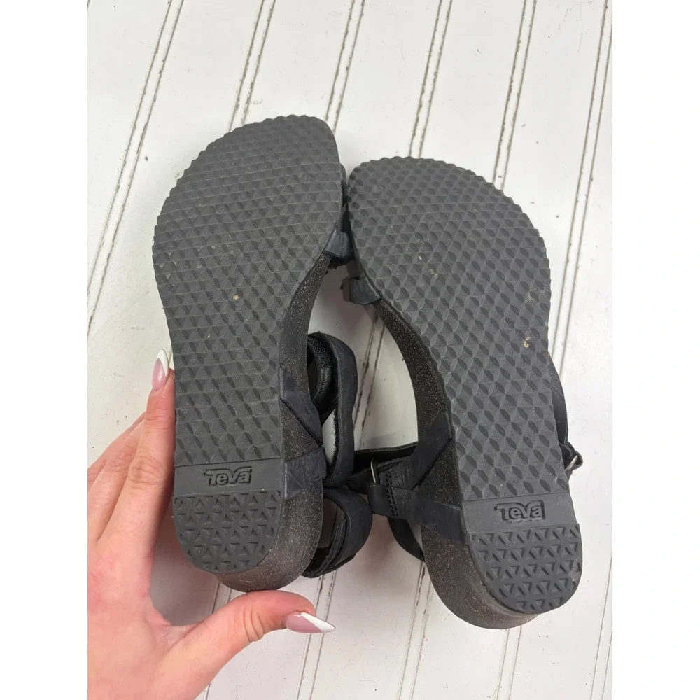 Teva Ysidro Universal Black Leather Wedge Sandals Women's Size 7.5